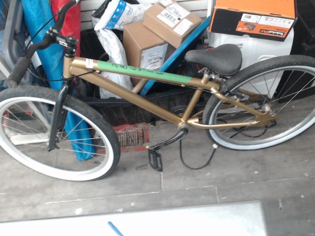 Dirt bike asser propre