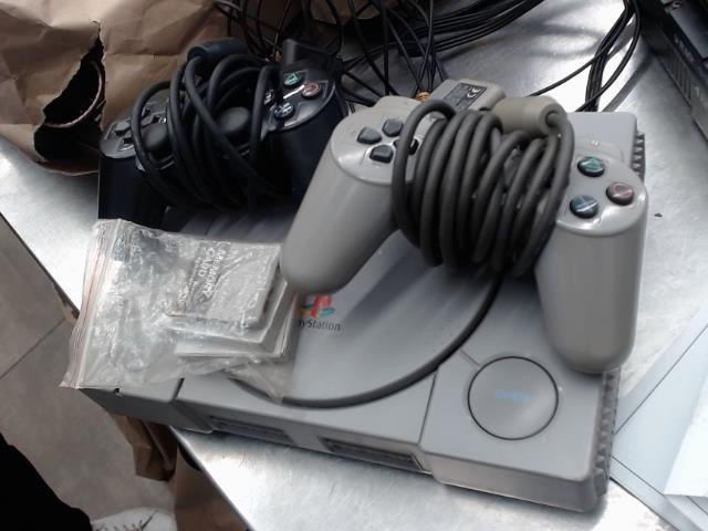 Ps1 pas fils pas manettes