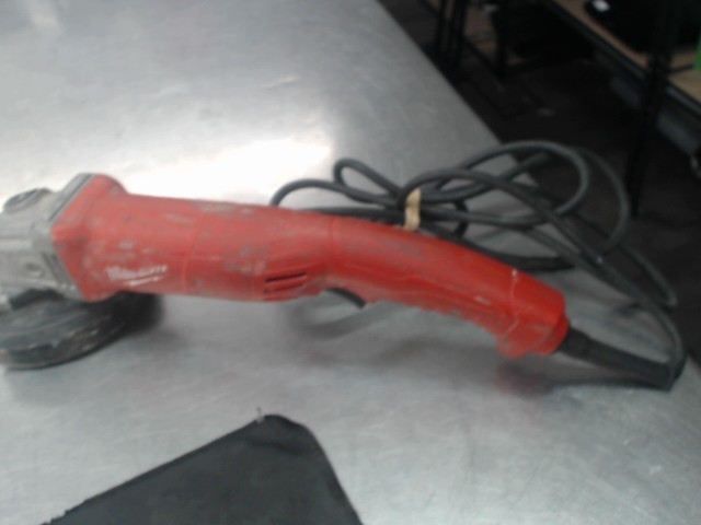 Grinder a fil milwaukee