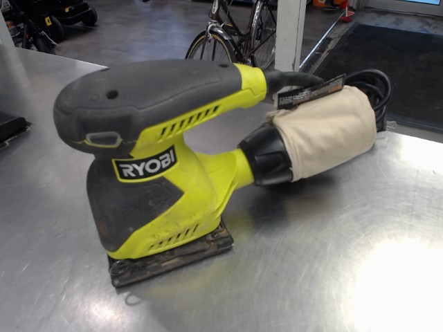 Ponceuse ryobi