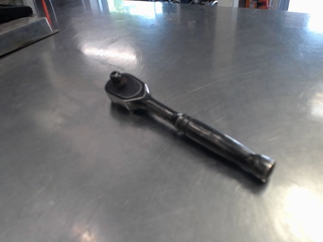 1/4 wrench stanley loose