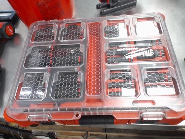 Packout socket set