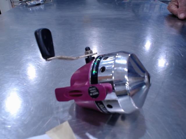 Reel pour canne a peche