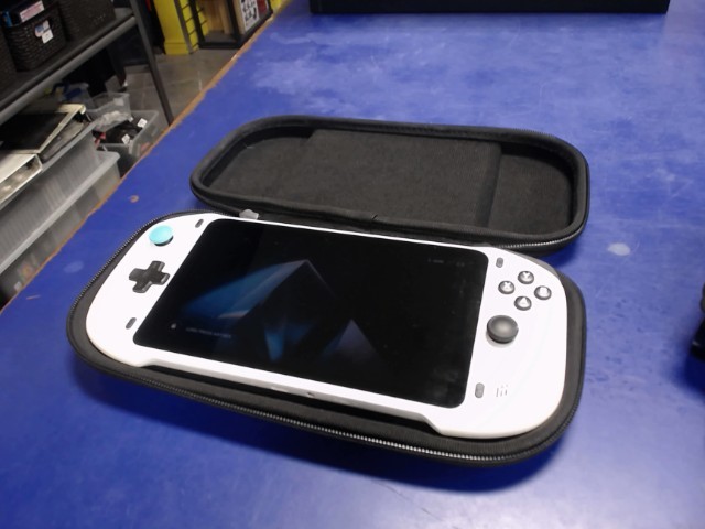 Console portative android dans pochette