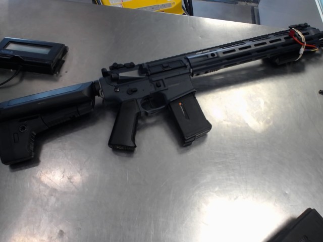 Aisoft krytac m-lok mk2 av batt et charg