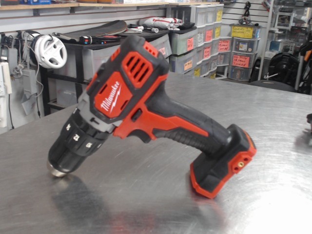 Drill 18v no batt/chrg neuve