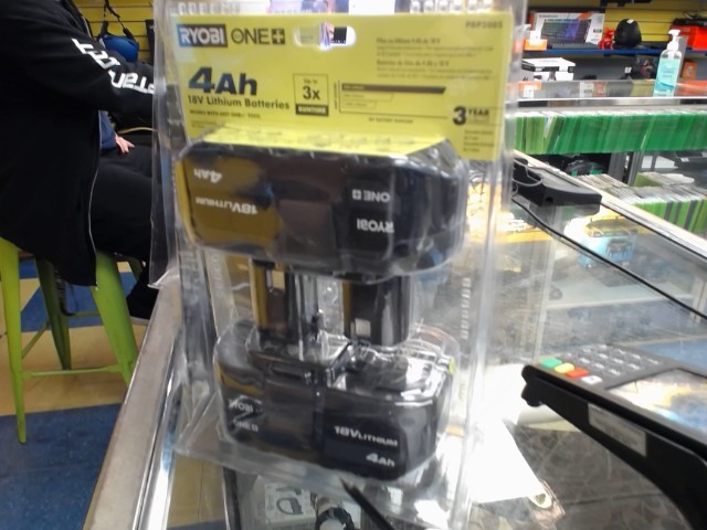 2 batt ryobi 4 ah neuf