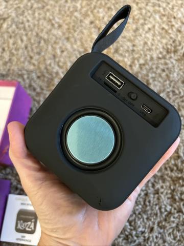 Speaker cirque du soleil