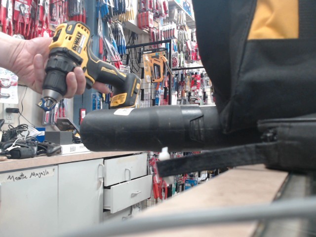 Drill dewalt 20v