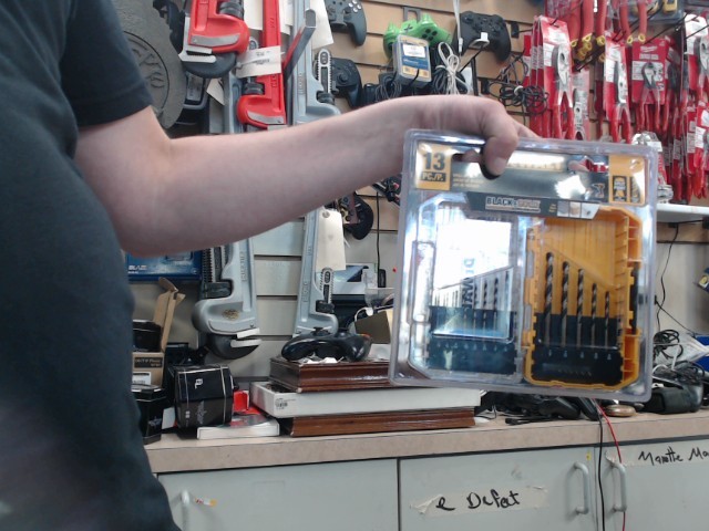 Drill bit set