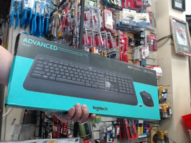 Keyboard+mouse en boite