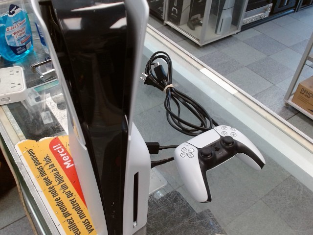Psc5 slim + manette+ acc