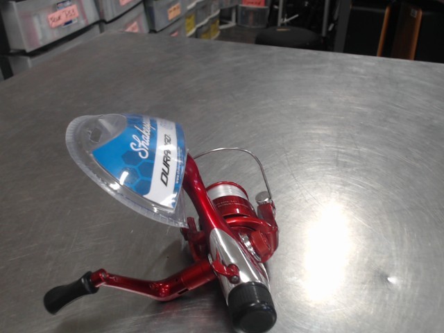 Reel de canne a peche neuf