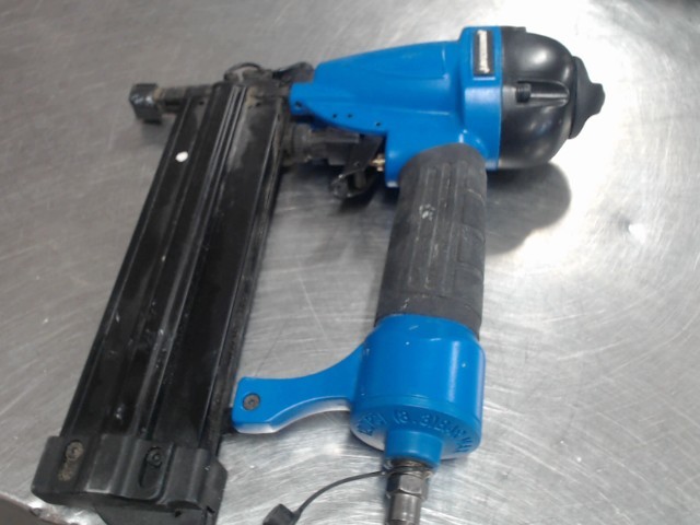 Cloueuse a air 18gage 5/8 2