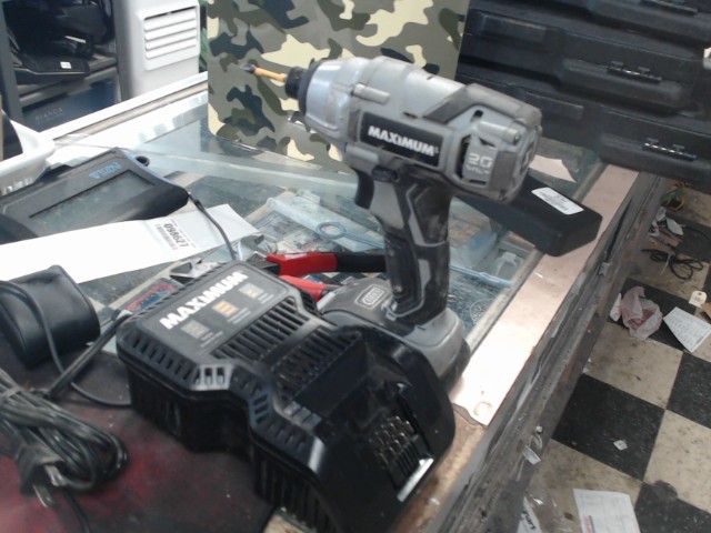 Impact maximum + batt+ charg