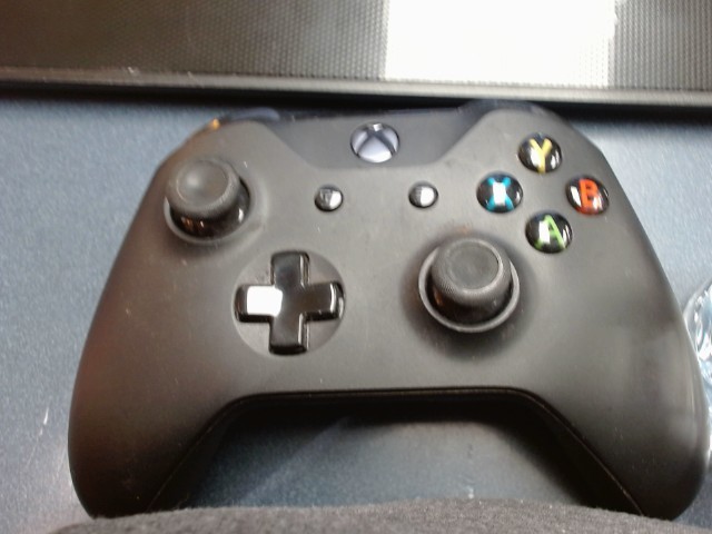 Manette noire xbox one