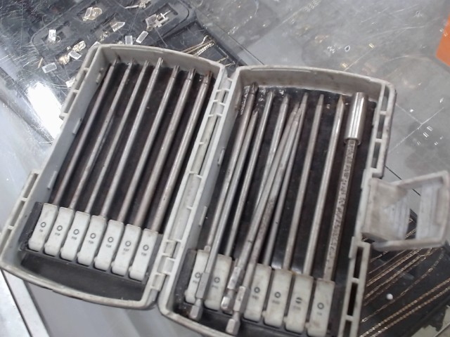 Kit de bit ds case