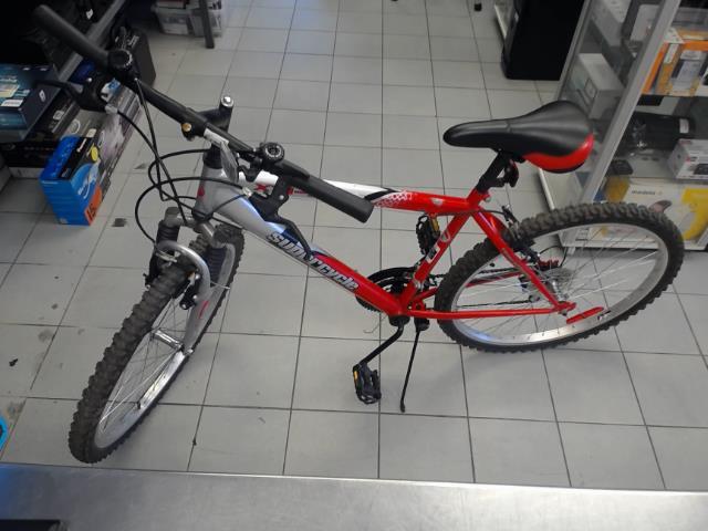 Velo de montagne bon etat