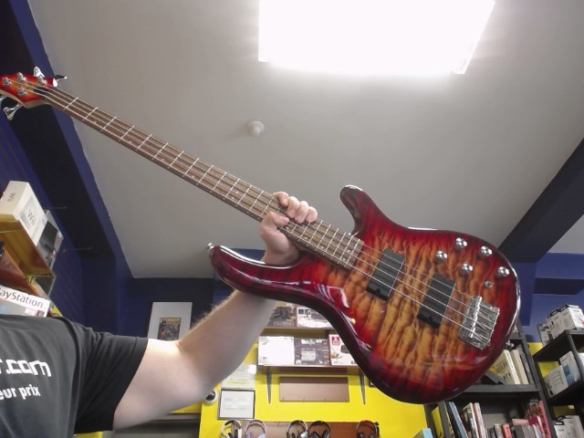 Cort action dlx plus basse 4 cordes