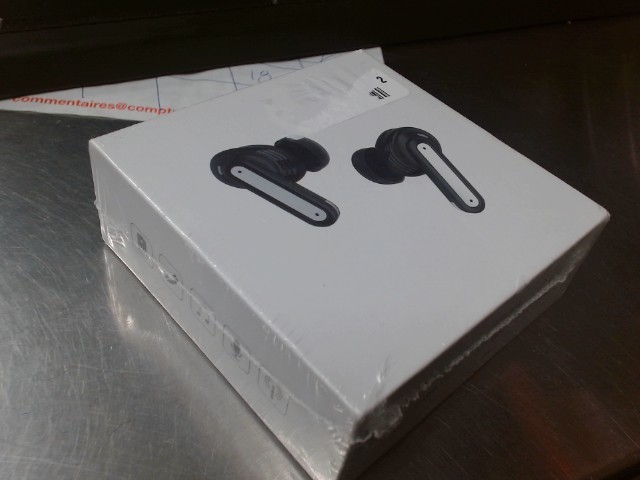 New in box ear buds white