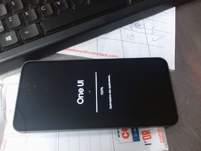 Galaxy s24 fe charcoal