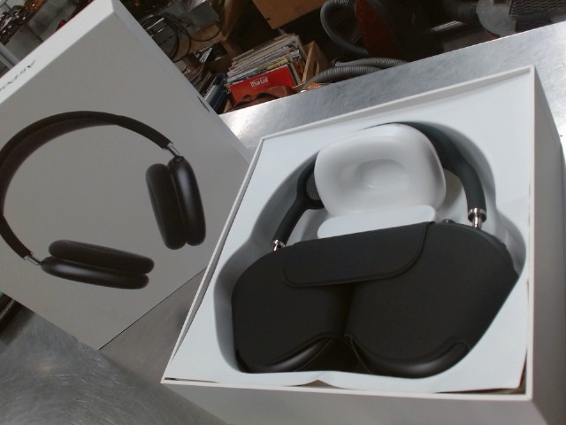 Fake casque airpods max