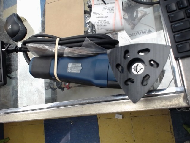 Oscillating tool kit comme neuf