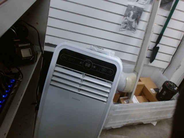 800 btu portable ac + man + vent