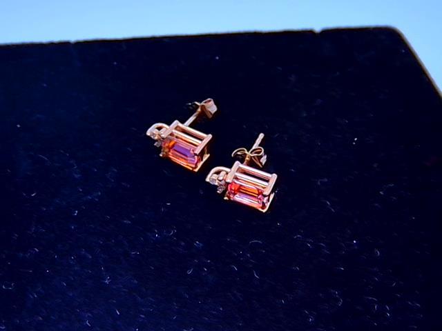 BOUCLES D OREILLES EN OR 14KT