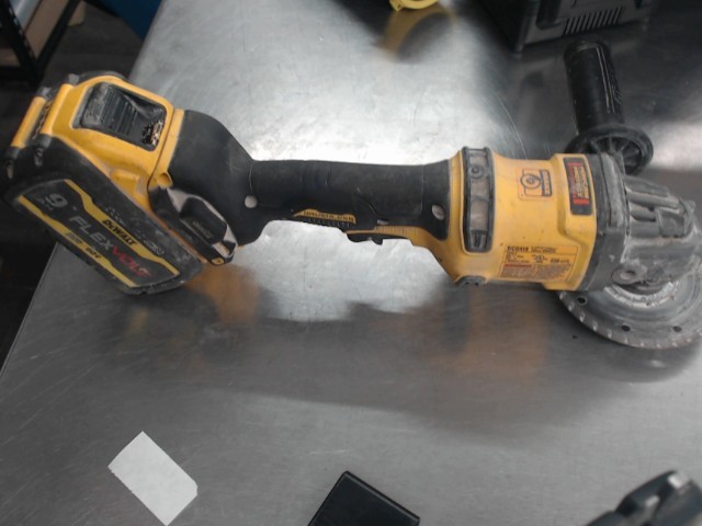 Grinder dewalt avec batterie 9ah flex