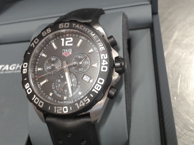 Montre homme bracelet rubber+boite