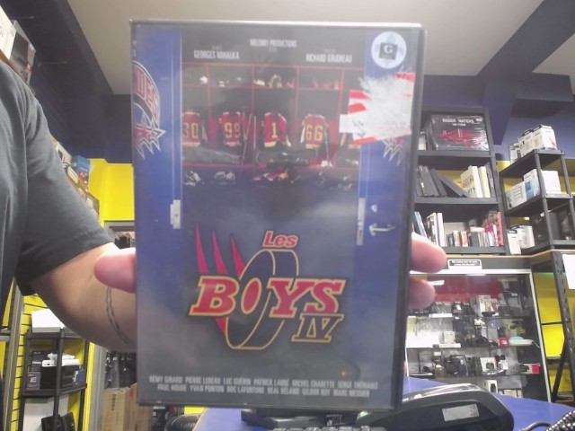 Les boys iv