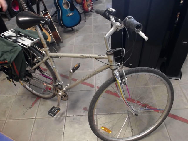 Velo hybride gris