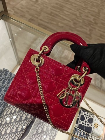 Sac pour femmes rouge et or