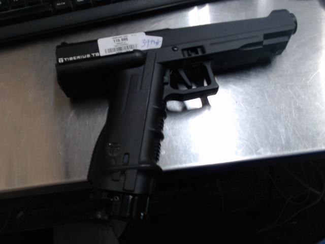 Gun a paintball