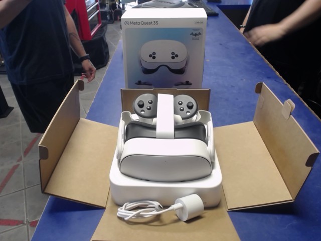 Appareil vr dans boite 256go