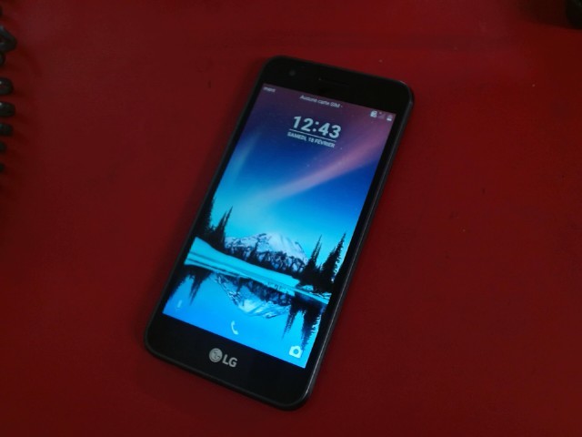 Cellulaire lg pas d'acc
