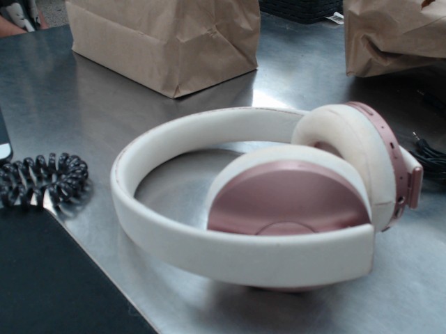 Ps4 pink headset
