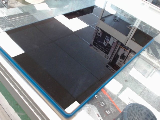 Tablette amazon bleu avec case