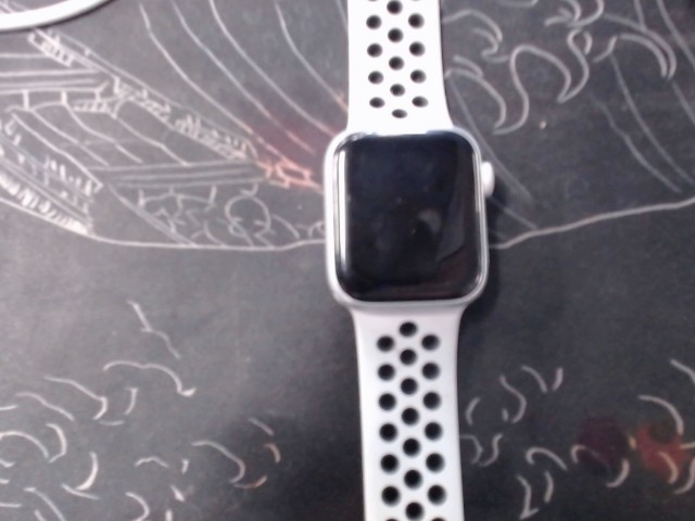 Apple watch se