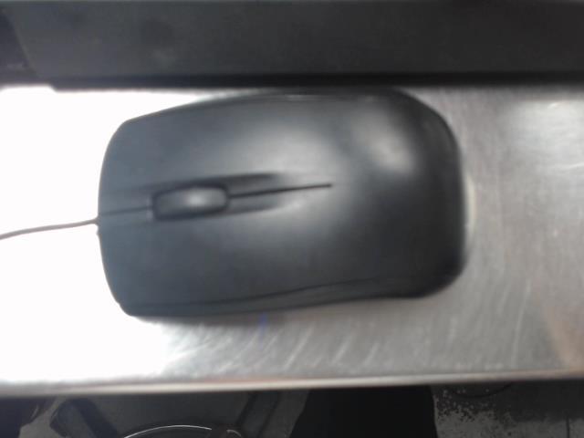 Souris noire avec fil usb