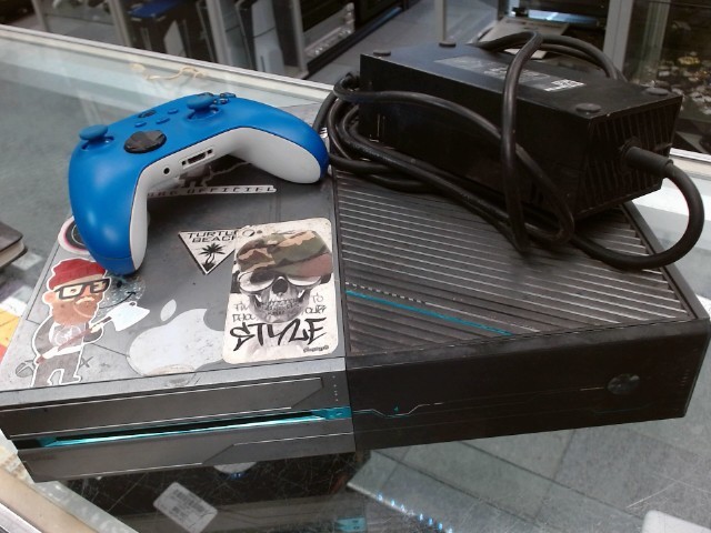 Console xbox one + man + fil