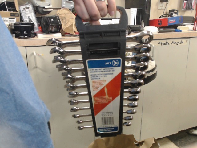 Kit wrench ratchetitng