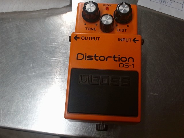 Distortion pedal music