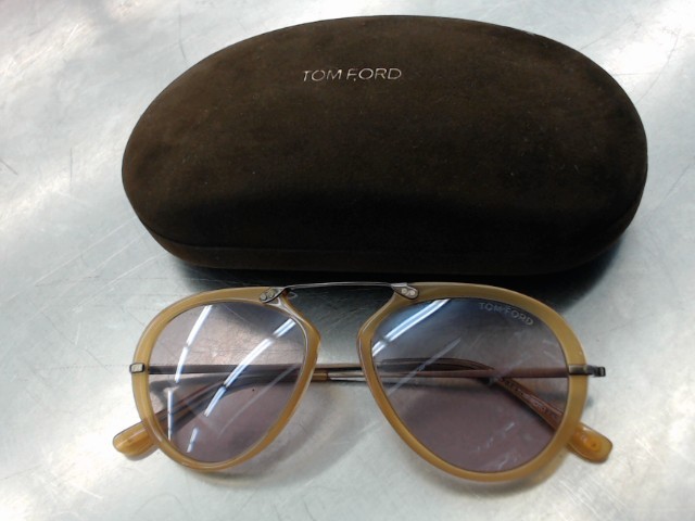 Lunettes tom ford tres tres bon etat