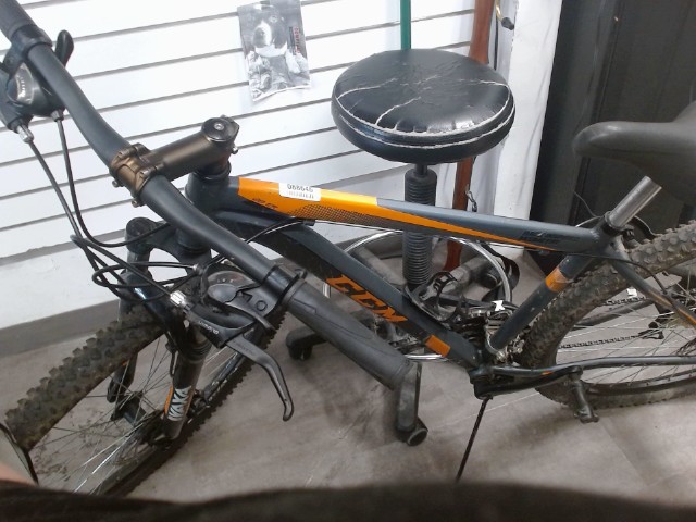 Velo gris/orange ccm