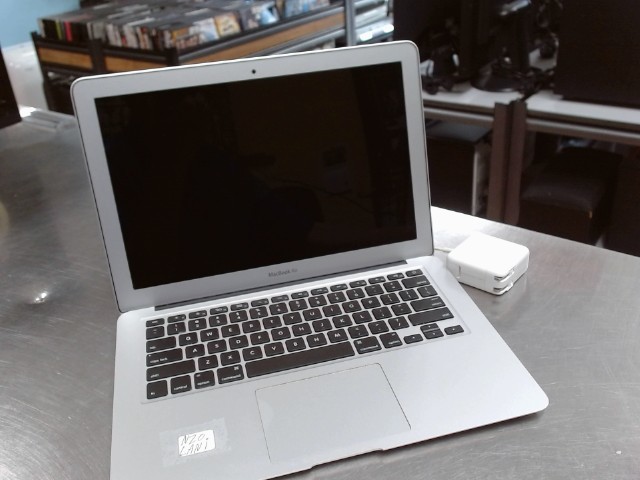 Macbook av charge