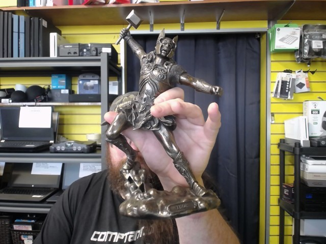 Statuette en resin thor