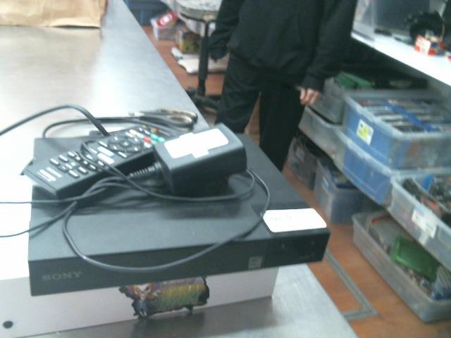 Lecteur dvd blue ray +man