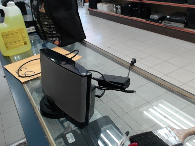 Dock apple manette
